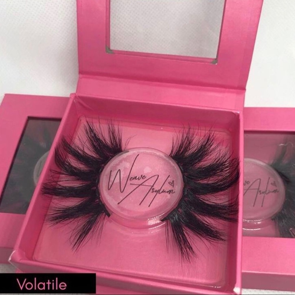 Mad House “VOLATILE” Mink Lashes